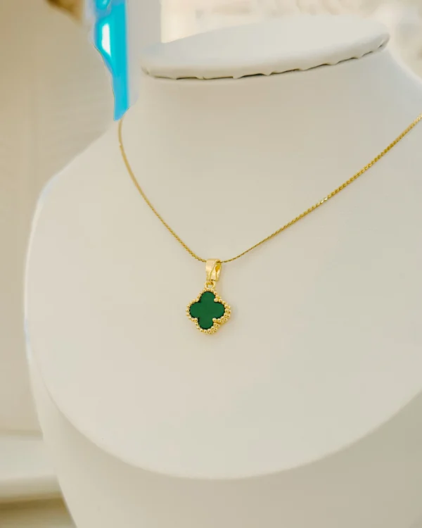 020787f6a29711805dc1236b357e7a9c_photo.webp Mini Green Clover