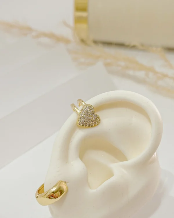 588594ae9f588a84d6ba5e65e7c90895_photo-1.webp Heart Cuff