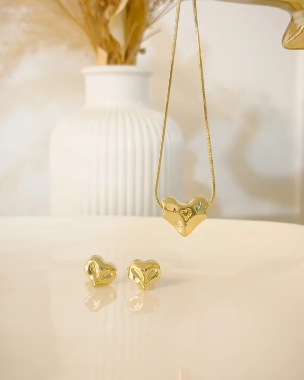 c3ad1cd7cb5ab4b4bd22b963d4b09b9f_photo-1.webp Set Crop Corazon