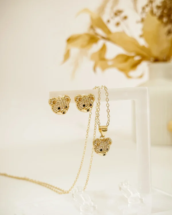 fce8b71152d1cfbd991a452180d4cdb9_photo.webp Set Plus Ted