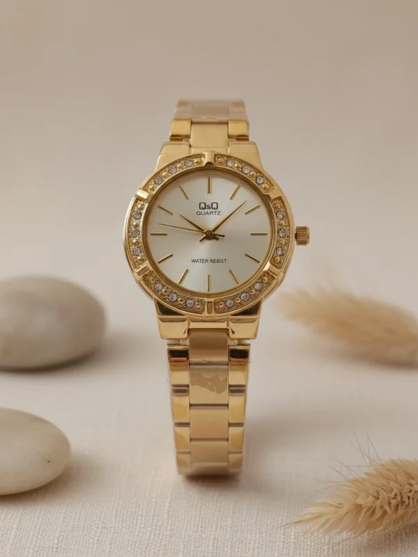 Q&Q Golden Champagne