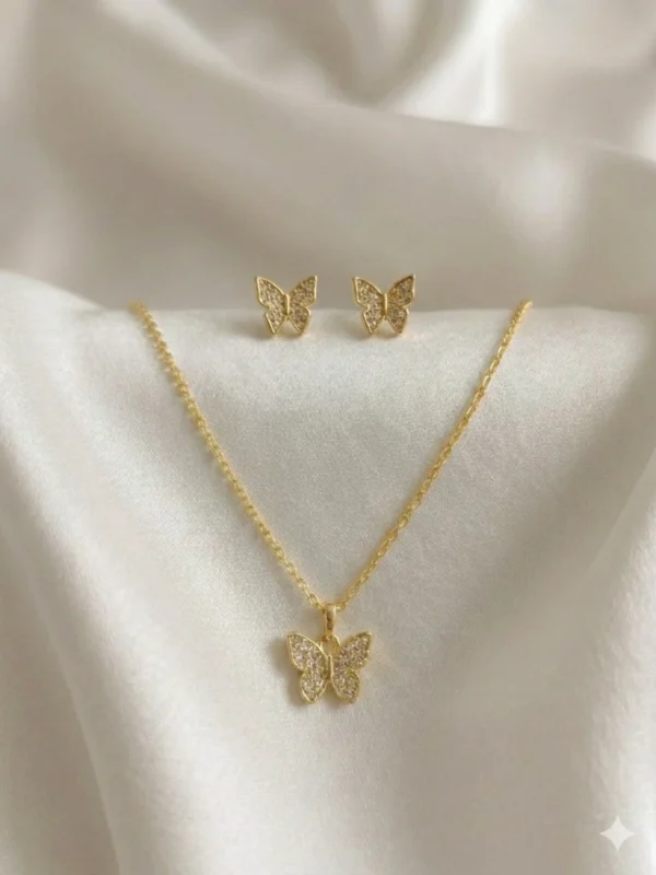 1000137878_optimized Set Butterfly