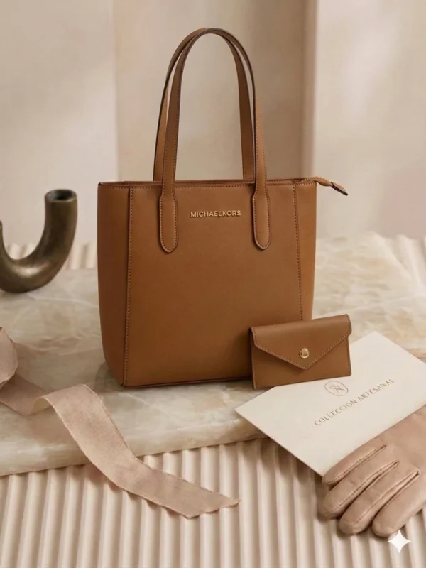 1000140043 Bag Luisa