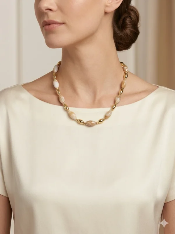 Mariel Collar